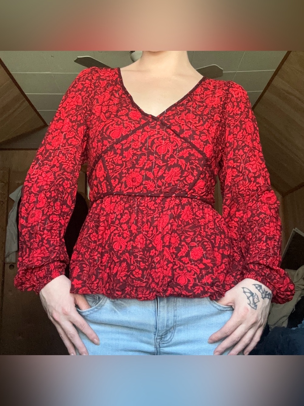 Knox Rose Boho Red Burgundy Floral Print V-Neck Long Sleeve Peplum Blouse Medium